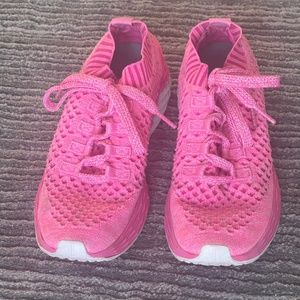 AUTHENTIC (No Bull) NOBULL Bright Pink Knit Running Shoes Sneakers Womens